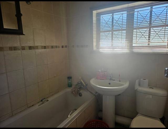 3 BEDROOM DUPLEX FOR SALE IN ARBORETUM